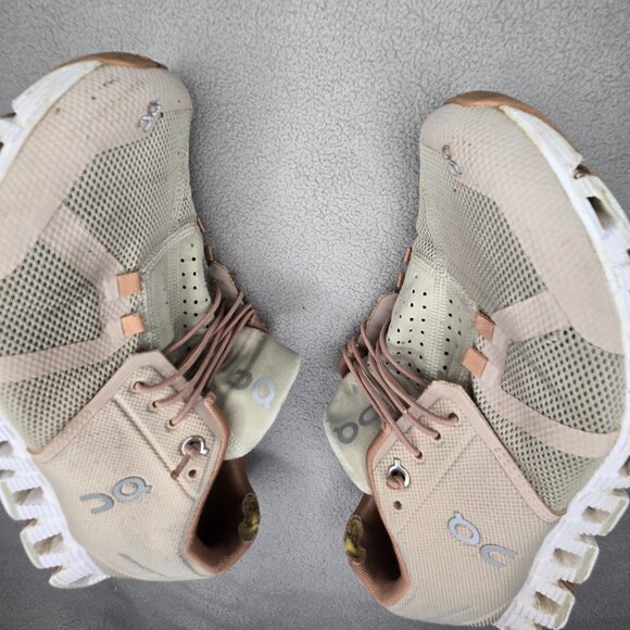 ON CLOUD 5 WOMEN'S RUNNING SHOES ROSE/ SHELL SIZE 11 - Picture 11 of 11